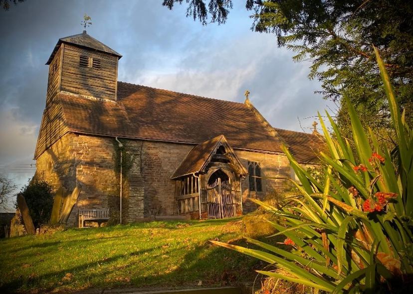 The Old Rectory - Valley View Room In Private Home Stockton-on-Teme Exterior foto