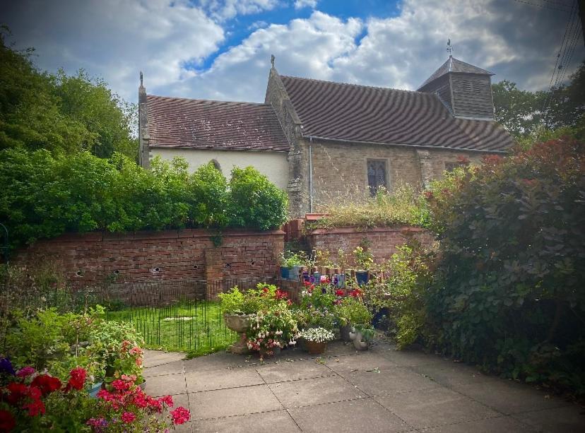 The Old Rectory - Valley View Room In Private Home Stockton-on-Teme Exterior foto